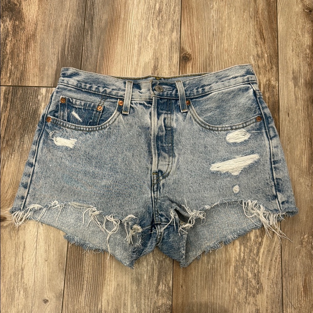 Levi’s High Rise Ripped Denim Shorts - Picture 2 of 6